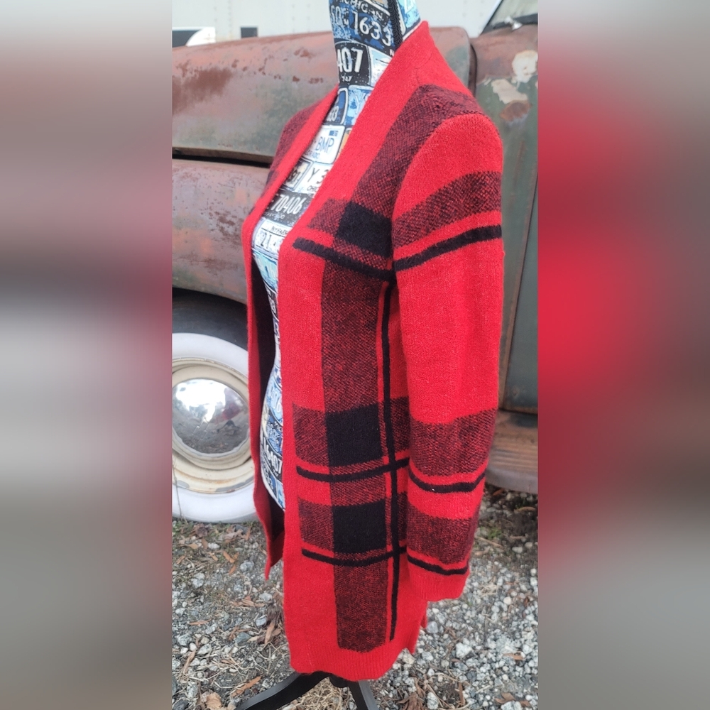 Old Navy Red and Black Knit Cardigan - Picture 6 of 12